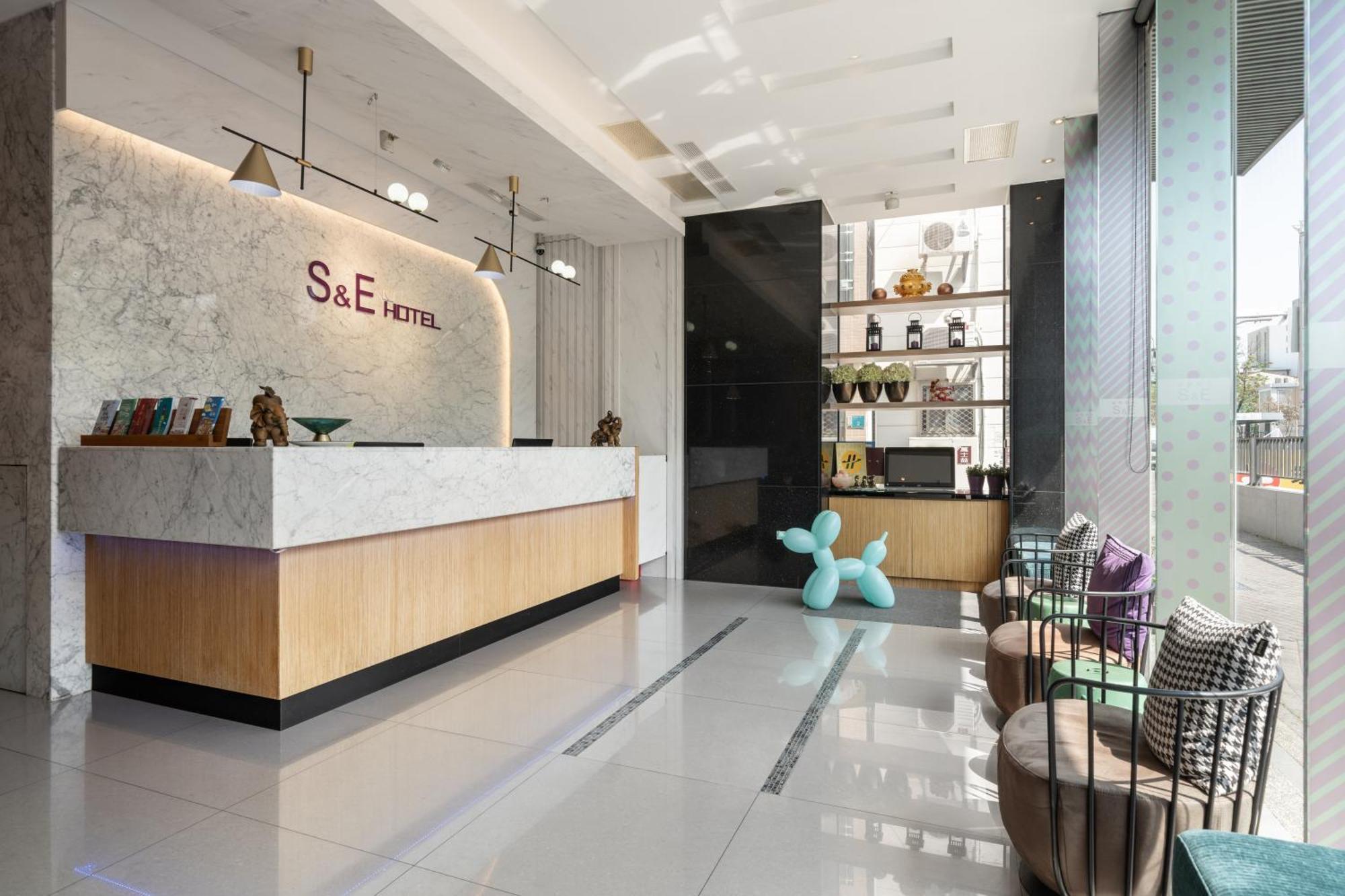 S&E Hotel Tainan Exterior foto